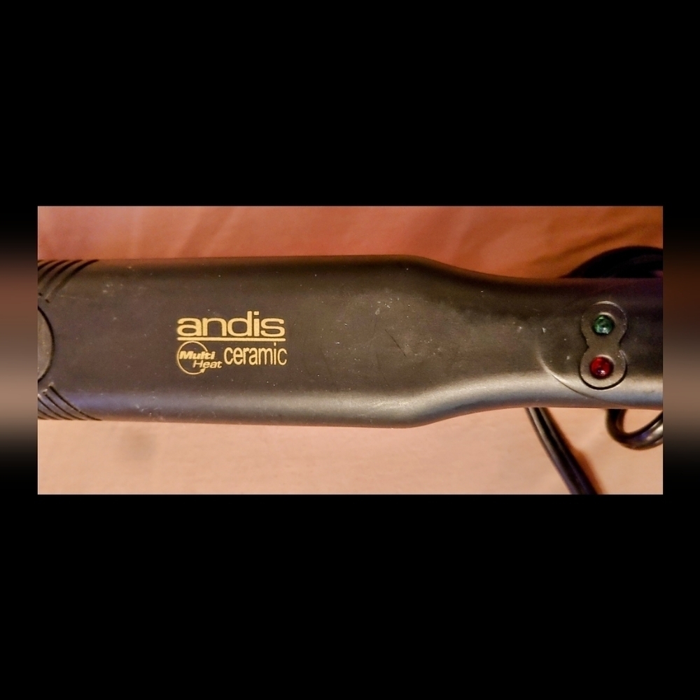 ANDIS HAIR CERAMIC FLAT IRON ELECTRICAL - Picture 4 of 14